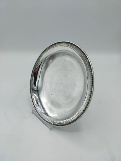 Soucoupe ou présentoir en argent d'époque...