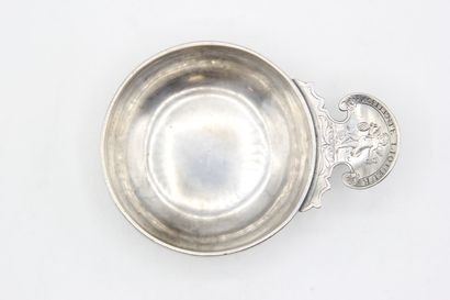 ROUEN, vers 1739

Tasse à vin / cidre normand...