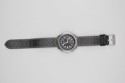 MERCEDES.

Men's chronometer wristwatch,...