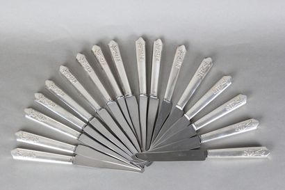 DEBAIN 

Important silver menagere of 137...