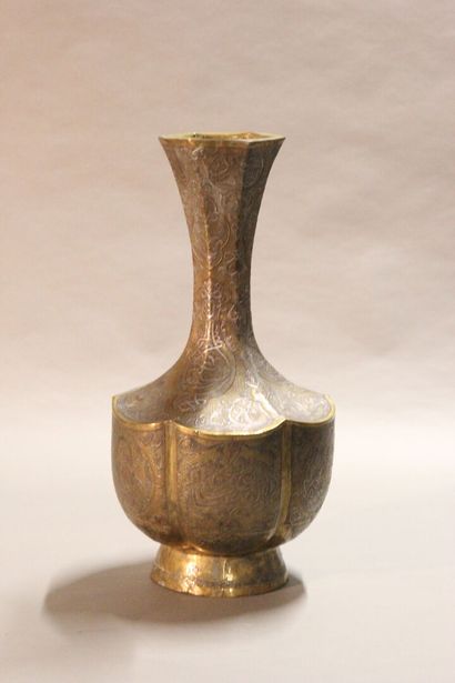 Turkey, Ottoman Empire

Large long-necked...