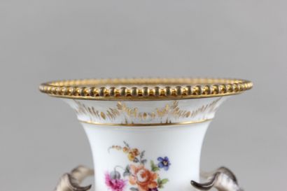 MEISSEN.

Pair of baluster vases in polychrome...