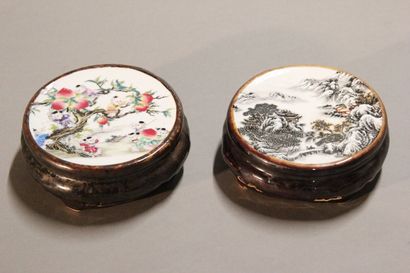 CHINA 

Two polychrome porcelain brush holders...