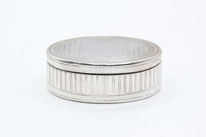 Rare silver snuffbox.

Inside in vermeil...