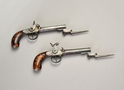 LIEGE

Pair of percussion pistols.

Barrels...