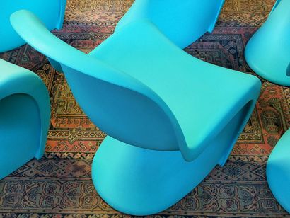 Verner PANTON (1926-1998)

Suite of six chairs...