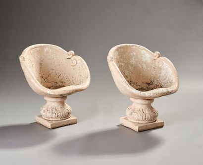 Pair of garden armchairs in patinated concrete...