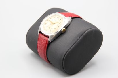 LIP.

Bracelet watch, model Dauphine antichoc.

Silvered...