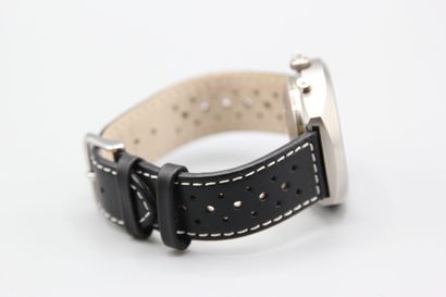 MERCEDES.

Men's chronometer wristwatch,...