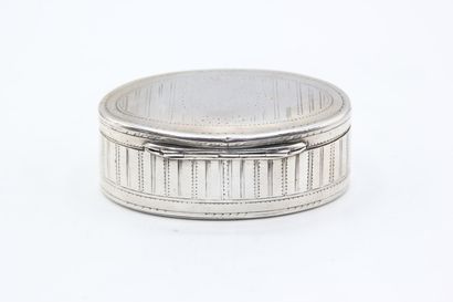 Rare silver snuffbox.

Inside in vermeil...