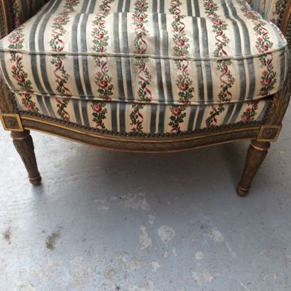 Large and high shepherd's chair in molded...