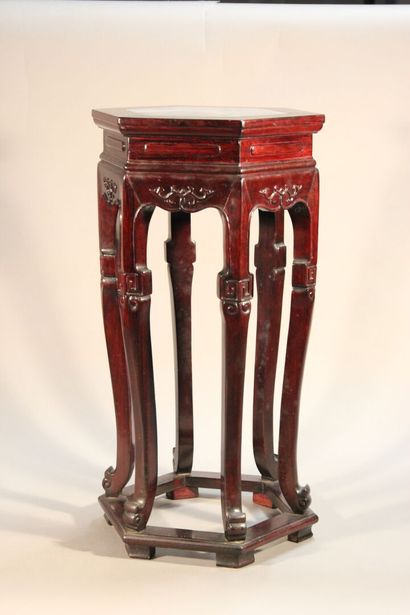CHINA.

Hexagonal rosewood sheath standing...