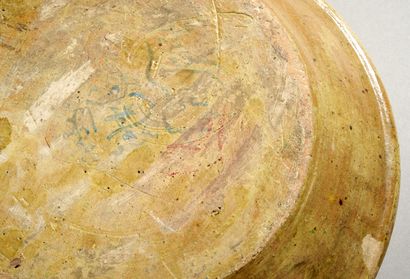 Dish of circular form out of enamelled terra...