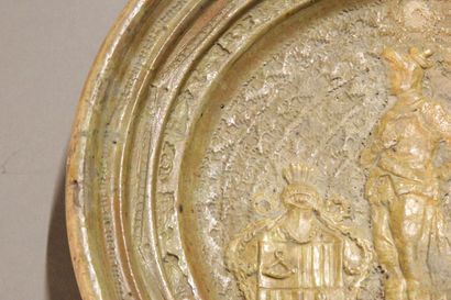 Dish of circular form out of enamelled terra...