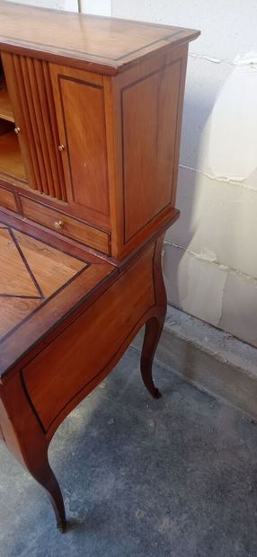 Nice desk called 