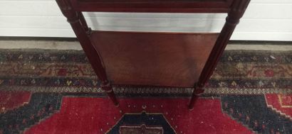 Mahogany and mahogany veneer console of trapezoidal...