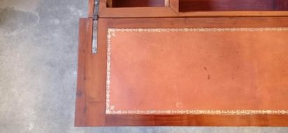 Nice desk called 