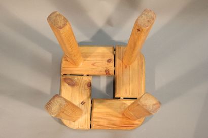 LAGERHOLM.

Stool model 