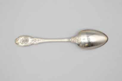 Silver household with violin spatula, foliage...