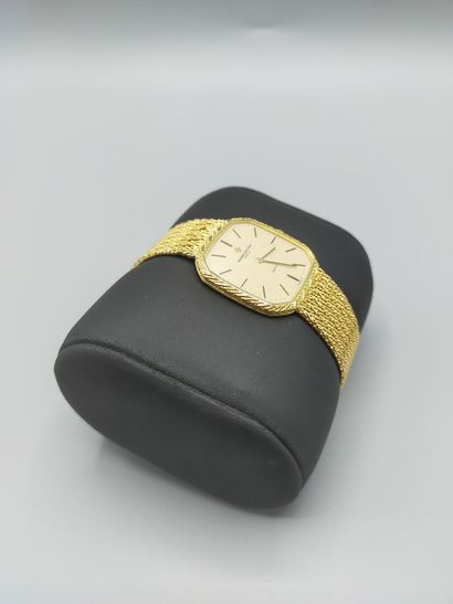 VACHERON CONSTANTIN

Men's wristwatch in...