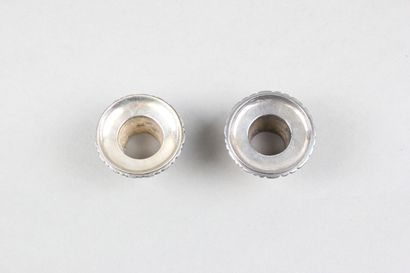 Pair of candlesticks in silver plated bronze.

Shafts...