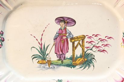 LUNEVILLE.

Covered tureen and its dormant...