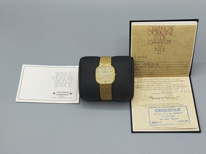 VACHERON CONSTANTIN

Men's wristwatch in...