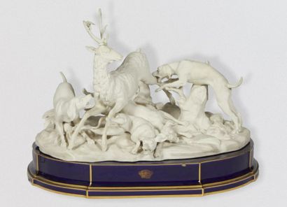 Sevres.

Important especially 