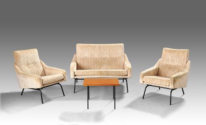 Living room set including a pair of armchairs,...