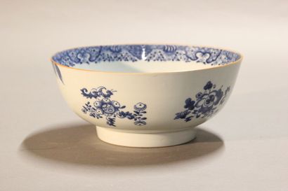 CHINA.

Blue and white porcelain bowl.

Decorated...
