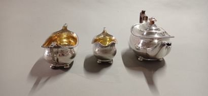 ENGLAND.

Silver tea/coffee set including...