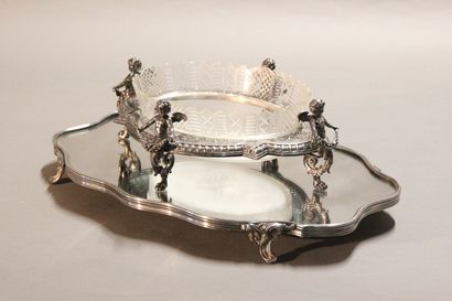 Table top in silver plated metal in two parts.

The...