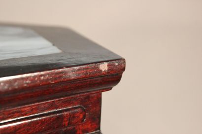 CHINA.

Hexagonal rosewood sheath standing...