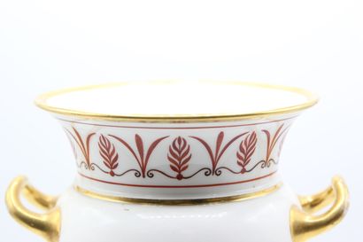 Manufacture SAINT HONORE in Paris.

Vase...
