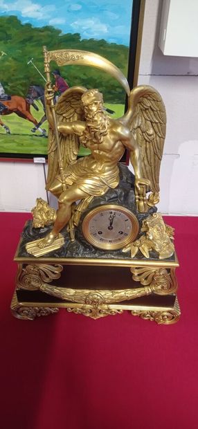 Important mantelpiece in bronze with double...
