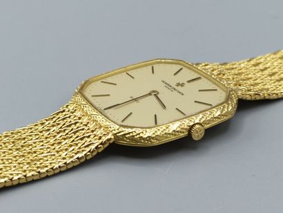 VACHERON CONSTANTIN

Men's wristwatch in...