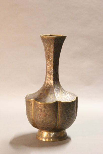 Turkey, Ottoman Empire

Large long-necked...