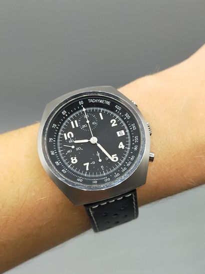MERCEDES.

Men's chronometer wristwatch,...