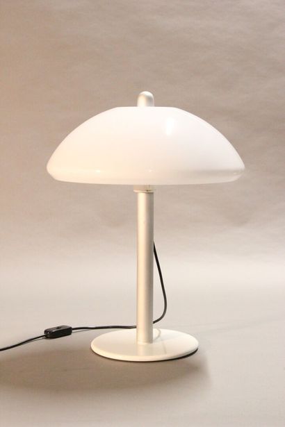 I GUZZINI.

Lamp of mushroom form. in metal...