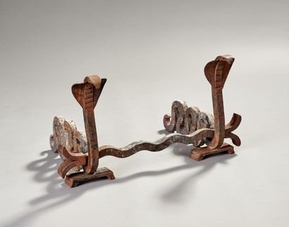 Pair of andirons and their bar of hearth...