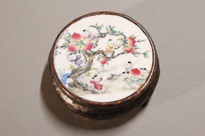CHINA 

Two polychrome porcelain brush holders...