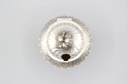 BOIN TABURET
Mustard pot in silver of Louis...