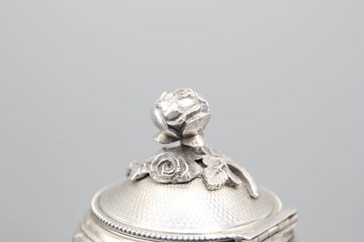 Silver coffee pot
Decorated with guilloche.
Rests...