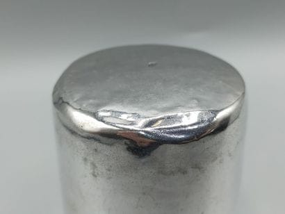 Timbale droite en argent.
Monogrammée 