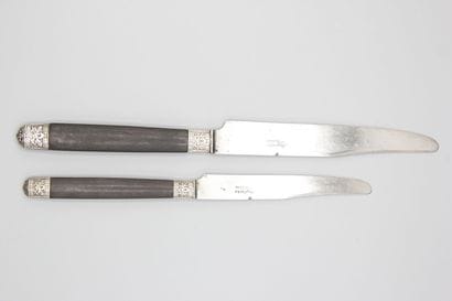 Double set of knives with wooden handles,...