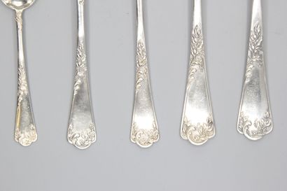 Ménagère complète en argent de PUIFORCAT...