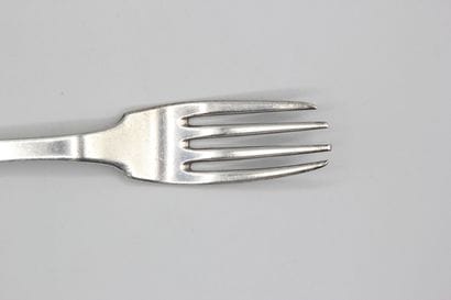 NARBONNE 1782 
Fourchette de table en argent...