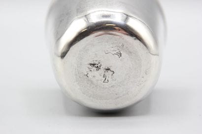 PARIS 1782.
Curon en argent, modèle uni.
Filets...
