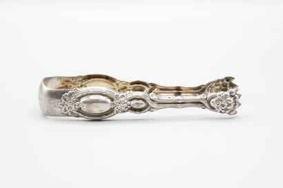Sugar tongs in silver plated metal decorated...