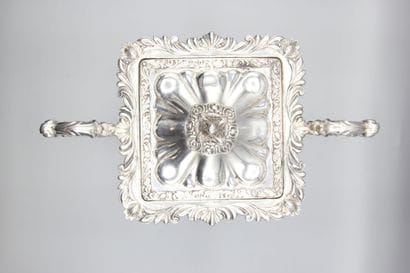 Covered drageoir, of square form, silver...